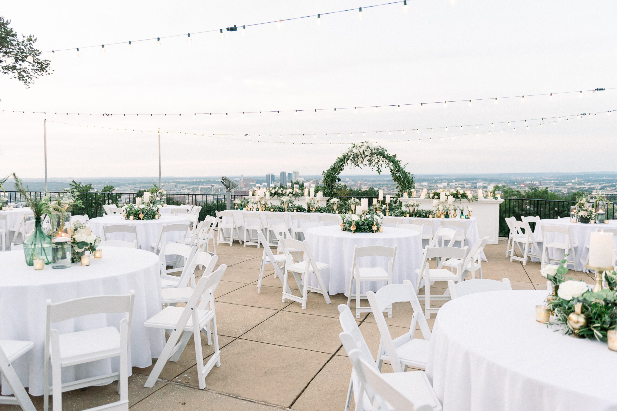 View More: http://ericandjamiephoto.pass.us/janet-greg