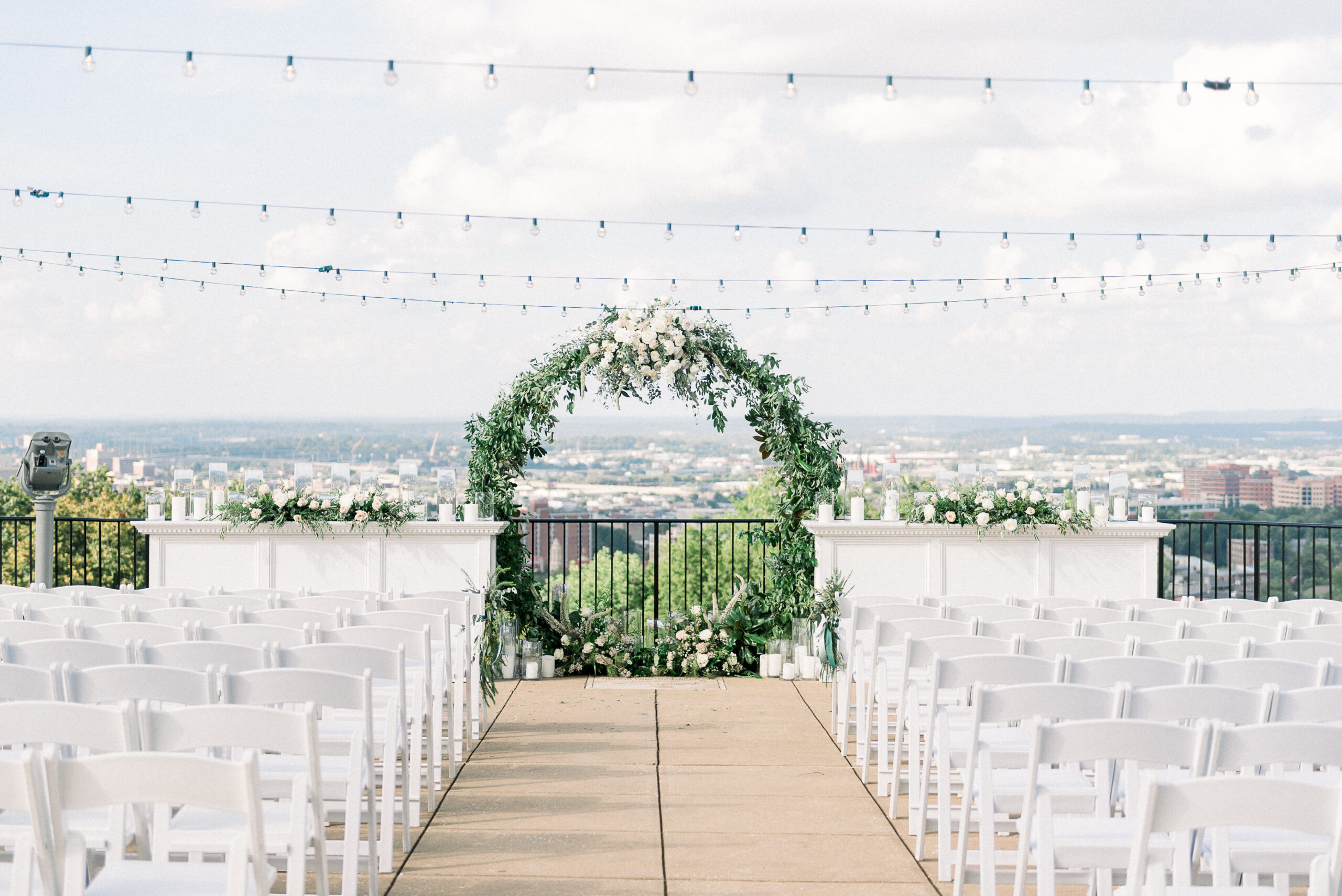 View More: http://ericandjamiephoto.pass.us/janet-greg